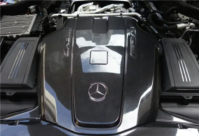 Mercedes build at EVOMTRS